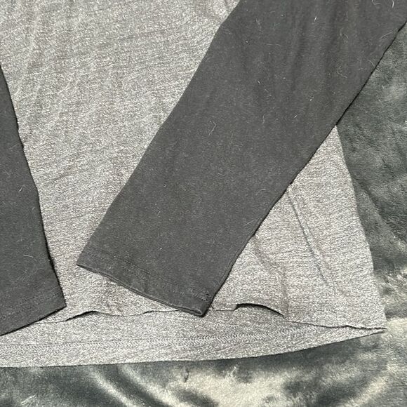 Grey and Black Long Sleeve Shirt - Picture 3 of 4